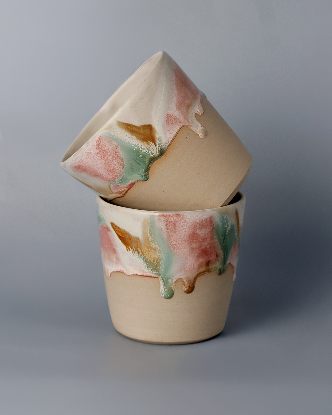 Becher Meri – Dipped